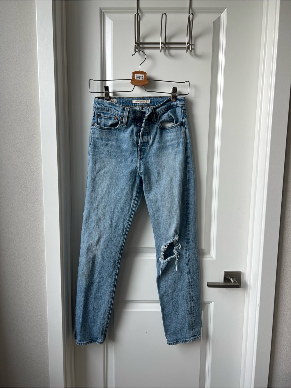 Levi’s Wedgie Straight Ankle Distressed Ripped Knee Rigid Jeans Tango Frayed